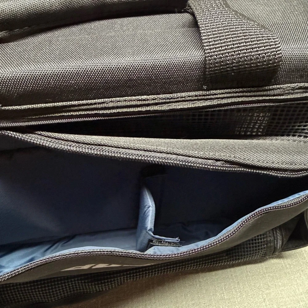 Bose Acoustic Wave II Power Case Black Travel Carrying Bag Shoulder Strap Manual
